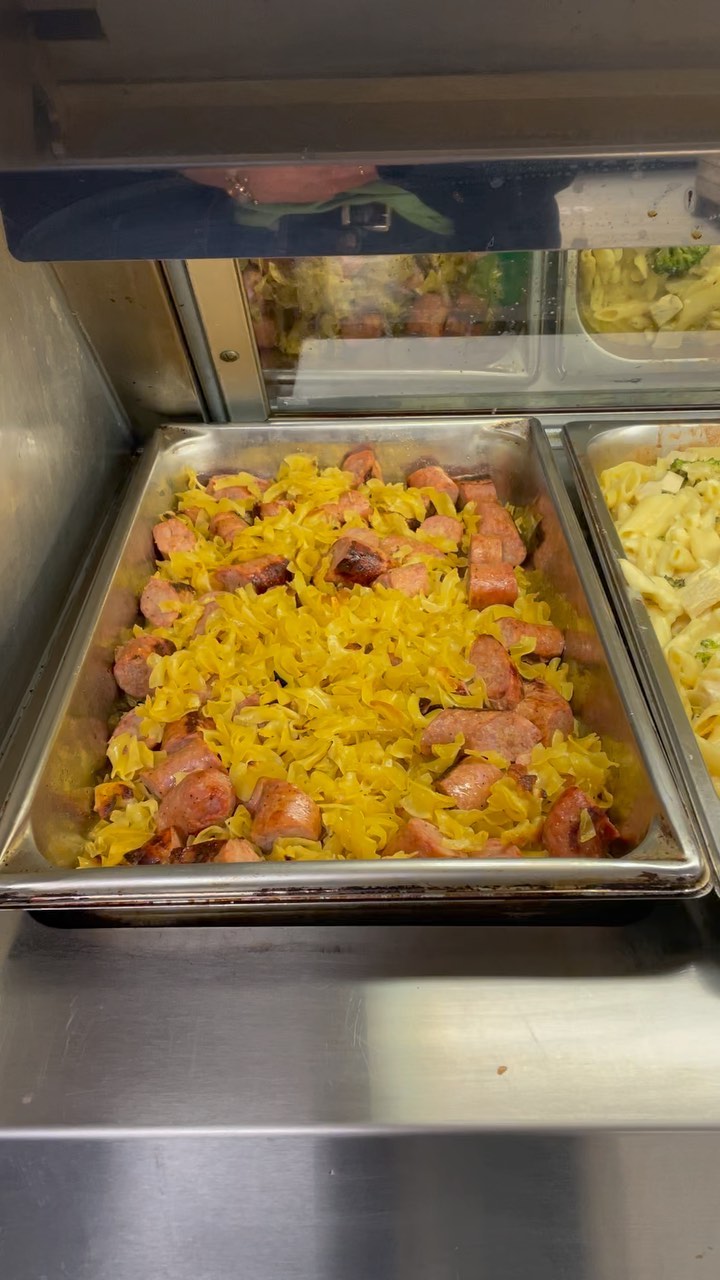 Come grab lunch at Brady Market! Today we have sausage butter garlic noodles, cheesy chicken and broccoli pasta, beef and pork meatballs, stuffed shells and roasted potatoes! #yummm
